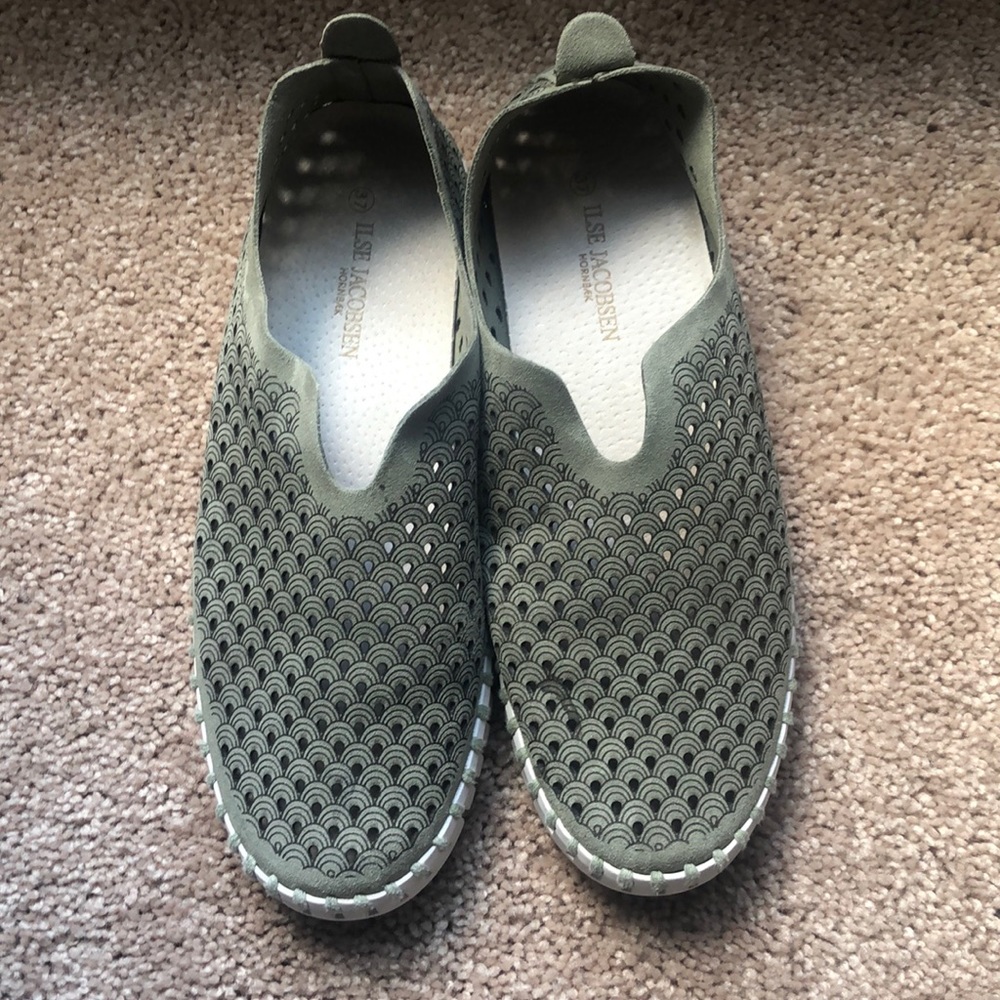 Slip on sneakers by Ilse Jacobsen